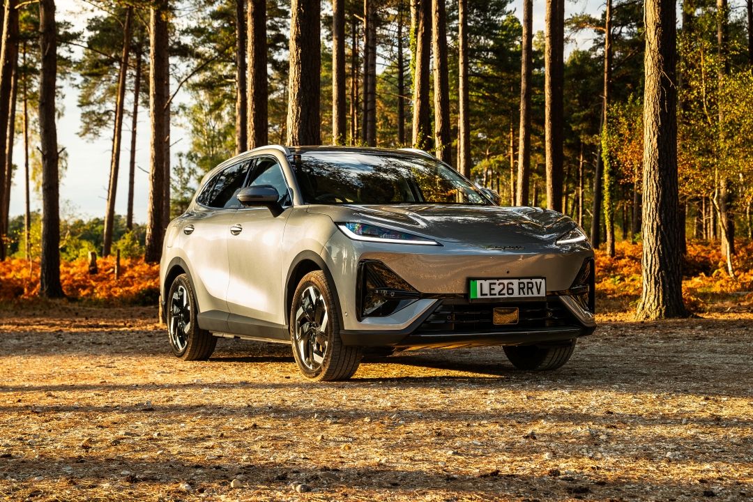 LEPAS BRINGS NEW L6 EV TO FLEET AND MOBILITY LIVE AS FLEET REGISTRATIONS GAIN MOMENTUM